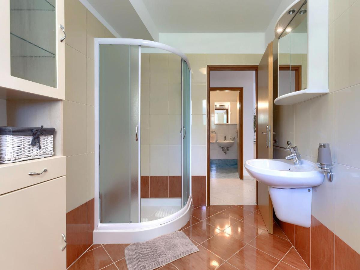 Holiday Home Carla - LBN429 Labin  Exterior foto